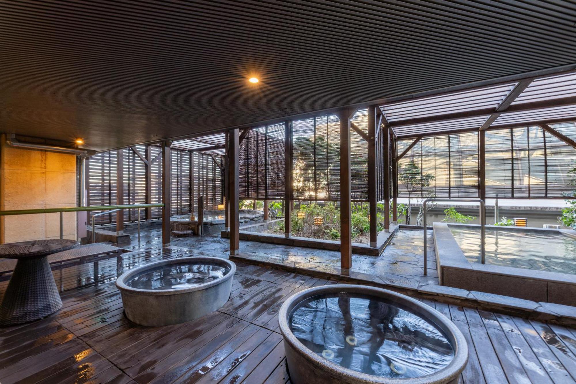 The Qube Hotel Chiba Exterior photo